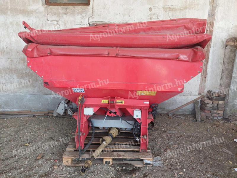 Dcm műtrágya szóró