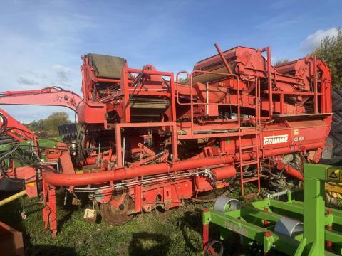 GRIMME GB1500 BURGONYAKOMBÁJN, 75cm-es BAKHÁTAS ZÖLDSÉGSZEDŐVÉ (SÁRGARÉPA, GYÖKÉRPETREZSELYEM) ÁTALAKÍTVA GRIMME GB1500 BURGONYAKOMBÁJN, 75cm-es BAKHÁTAS ZÖLDSÉGSZEDŐVÉ (SÁRGARÉPA, GYÖKÉRPETREZSELYEM) ÁTALAKÍTVA