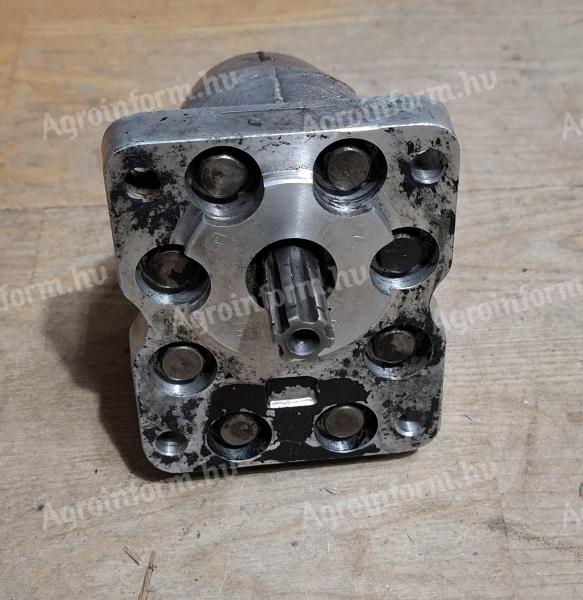 MTZ-80 szervószivattyú NS10Y-3LH