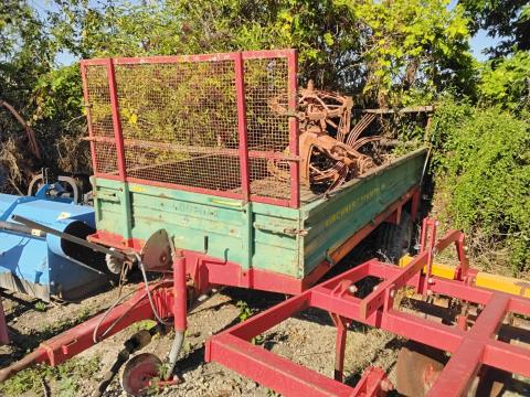 Kirchner 3, 8tonnás trágyaszóró Kirchner 3, 8tonnás trágyaszóró