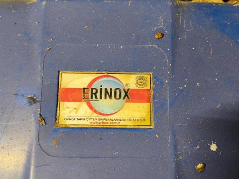 Golyós automata itató lovak és szarvasmarhák számára