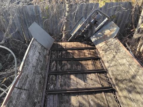 Eicher 2, 5tonnás trágyaszóró Eicher 2, 5tonnás trágyaszóró