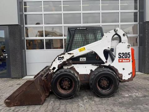Bobcat S205 / 4 852 üzemóra / Lízing 20%-tól