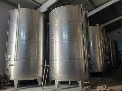 Tartály (300 hl, 400 hl) Tartály (300 hl, 400 hl)