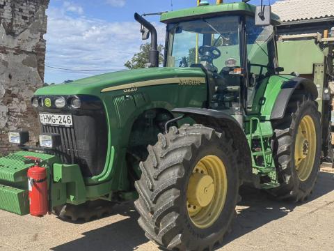 John Deere 8220 ILS