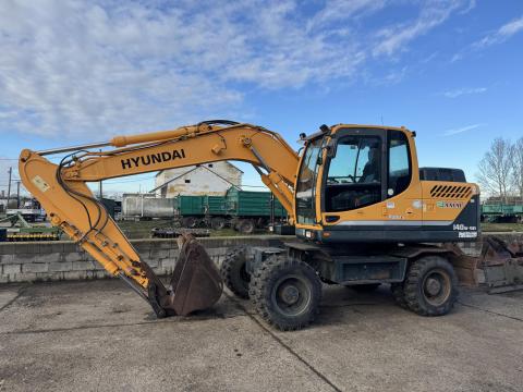 Hyundai R140W-9A gumikerekes forgó kotrógép eladó első tulajdonostól Hyundai R140W-9A gumikerekes forgó kotrógép eladó első tulajdonostól