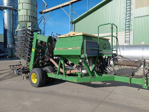 John Deere 740 A  6 méter