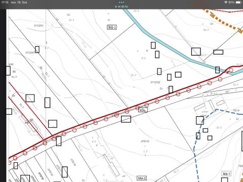 Etyeken 40 méter széles szántóföld eladó