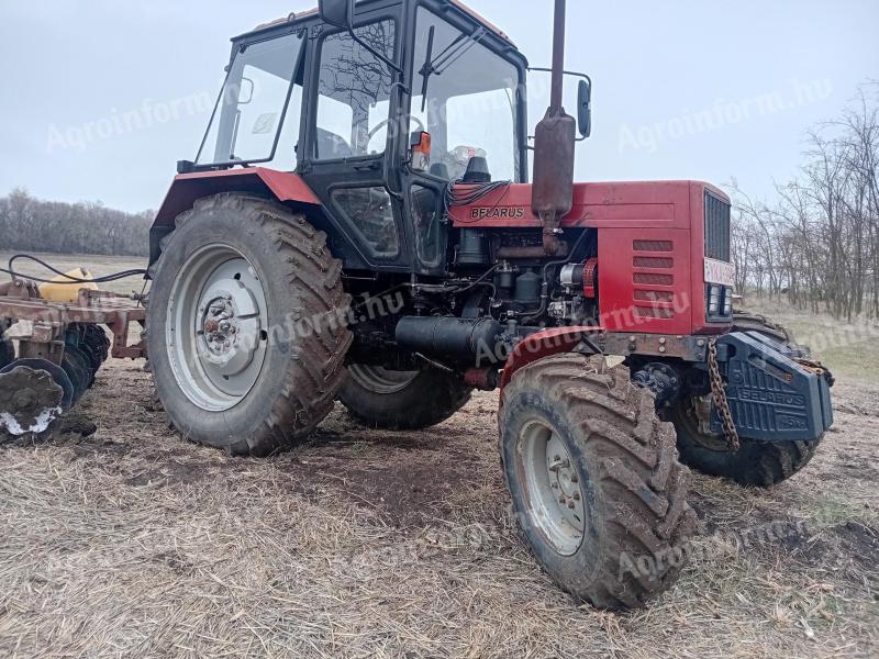 MTZ 920 traktor eladó