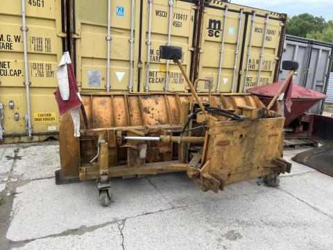 Hidraulikus hótolólap traktorra