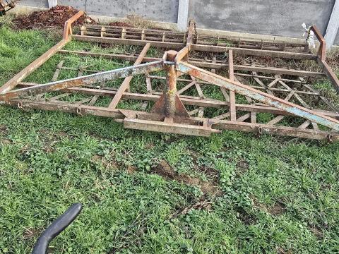 Nyíradony - 3 méteres fogasborona rögtörővel eladó