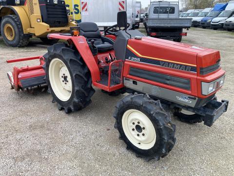 Yanmar F255D 25 lóerős japán kistraktor 180-as talajmaróval, gyári állapotban eladó