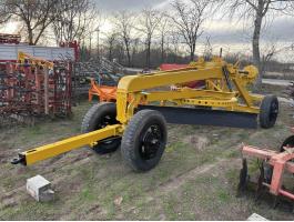 Orosz vontatott gréder