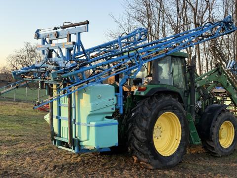 BERTHOUD 1000/21 vegyszerező,  szántóföldi permetező