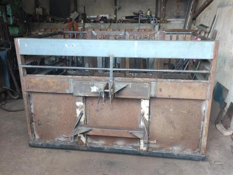 Függesztett kaloda eladó Függesztett kaloda eladó