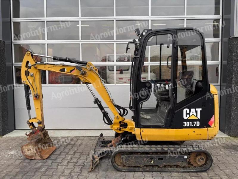 Caterpillar 301.7D / 2016 / 4.121 üzemóra / Lízing 20%-tól