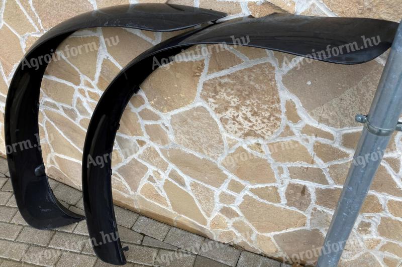 Eladó John Deere 5100M sárvédőtoldalékok