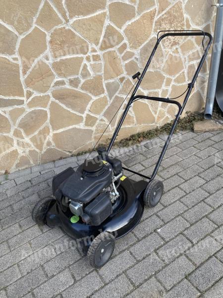 Eladó MTD benzimotoros fűnyíró