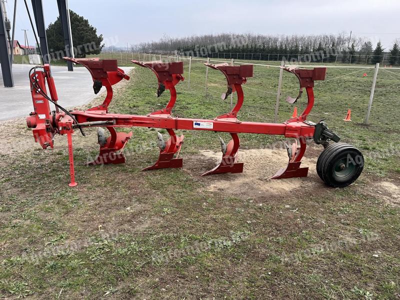 Vogel Noot 4 fejes váltvaforgató eke eladó