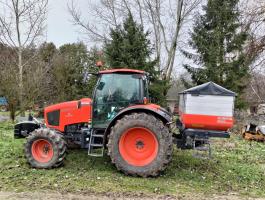 Kubota M135GX fronthidraulikával, művelőkerékkel, GPS-szel eladó