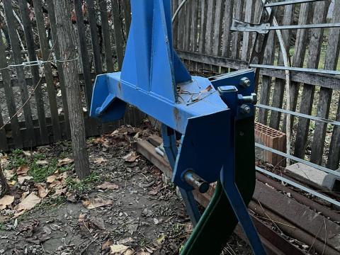 1 késes altalajlazító