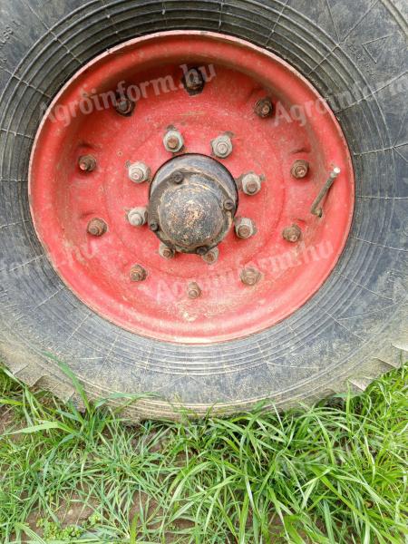 Pótkocsi felni keresése