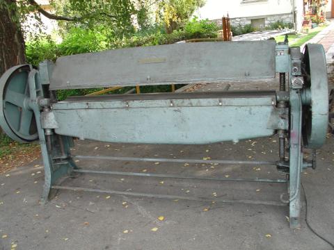 Élhajlító, lemezhajlító 2000 mm-es, fémipari, lakatos, elektromos lemezhajlító eladó Élhajlító, lemezhajlító 2000 mm-es, fémipari, lakatos, elektromos lemezhajlító eladó