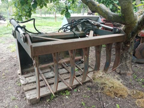 Trágyavilla Faucheux rakodógéphez