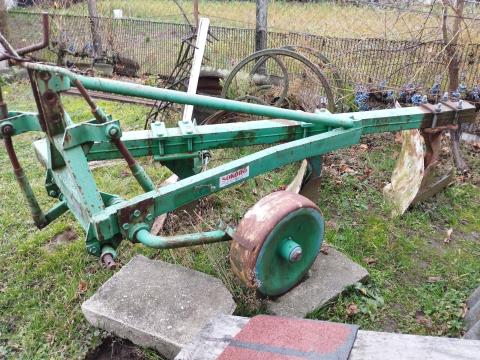 B125-ös orrbetétes hármas eke eladó