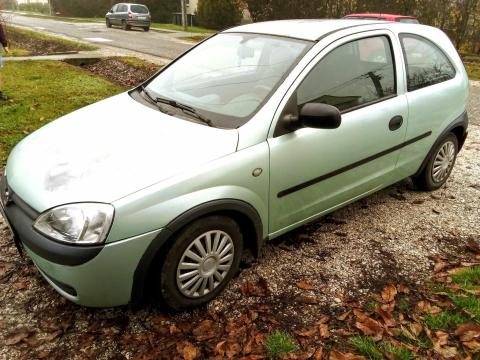 Eladó, cserélhető Opel C Corsa 1.2 benzines, kitűnő állapotban