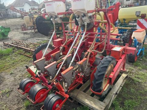 GASPARDO 3X2 IKERSOROS ZÖLDSÉG APRÓMAGVETŐGÉP . GRANULÁTUMSZÓRÓVAL