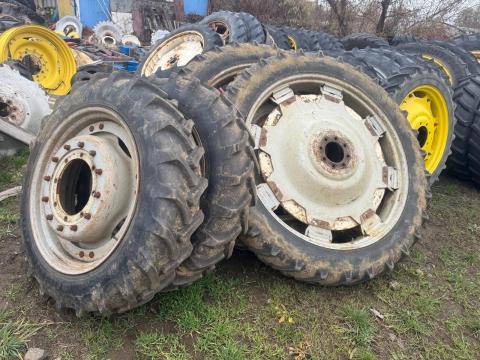 ÁPOLÓKERÉK,  MŰVELŐKERÉK garnitúra NEW HOLLAND,  FIAT,  CASE,  JOHN DEERE stb. 270/95R48 és 270/95R32 ... 11.2-48, 11.2-32
