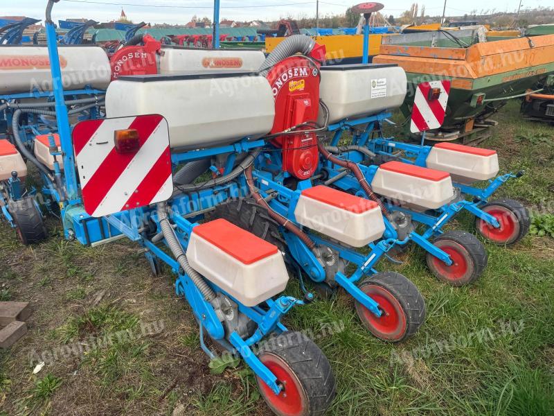 MONOSEM NG 4 SOROS PNEUMATIKUS SZEMENKÉNTI VETŐGÉP