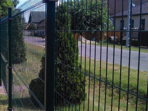 Táblás kerítésrendszer 3D, 2D – Prémium acél, alumínium és fém kerítések