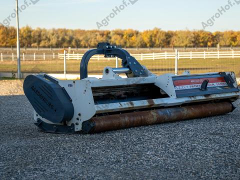 Szárzúzó, kalapácsos zúzó (hidraulikus oldalkitolás, vízszintes tengelyű) 320 cm / Alpha XL Grizzly D (használt)