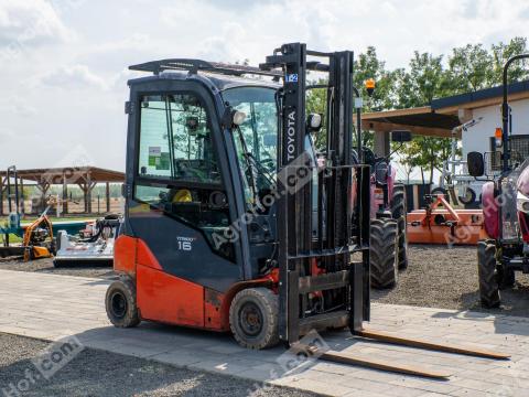 Elektromos villás targonca max. 1600 kg (használt állapot) / Toyota Traigo 16T