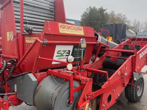 BOLKO egysoros burgonyakombájn eladó készletről BOLKO egysoros burgonyakombájn eladó készletről