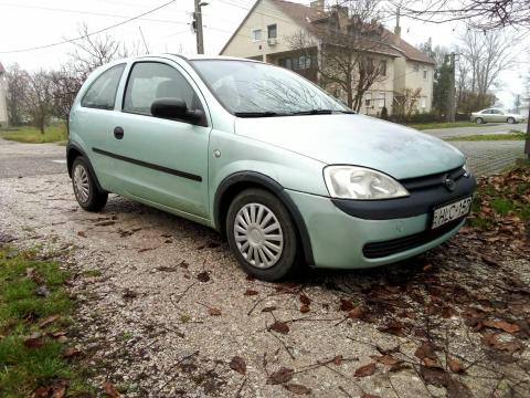 Eladó, cserélhető Opel C Corsa 1.2 benzines, megkímélt állapotban