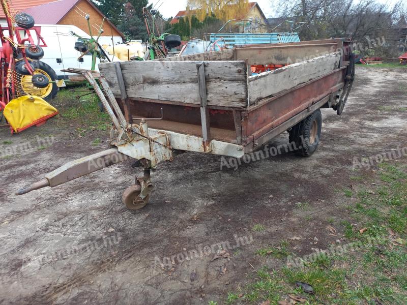 Trágyaszóró eladó