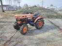 Kubota B7001 japán kistraktor eszközökkel