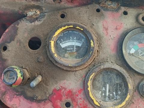 MTZ 82 traktor eladó – jó motorral, joystickos