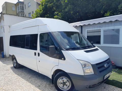 Ford Transit 2.2 TDCi 300 L Ambiente 9 fős, hosszú, extra magas, magyarországi, 1. tulajdonos, 223 000 km