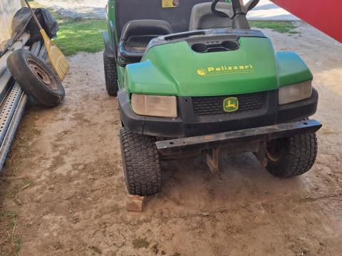 Gator John Deere billenő platós haszongépjármű eladó alkatrésznek Gator John Deere billenő platós haszongépjármű eladó alkatrésznek