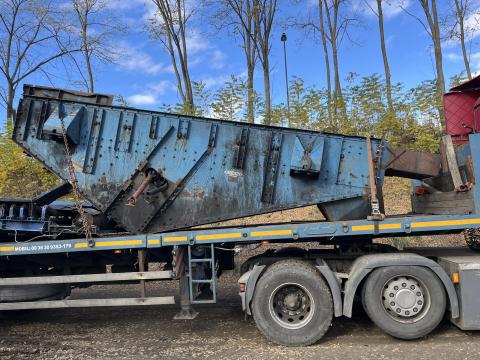 Három frakciós síkosztályozó gép