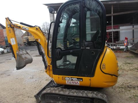 JCB 8018 CTS minikotró eladó jó állapotban JCB 8018 CTS minikotró eladó jó állapotban