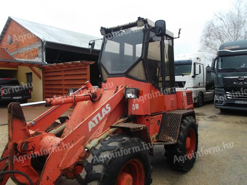 Atlas 52C homlokrakodó Deutz motorral eladó