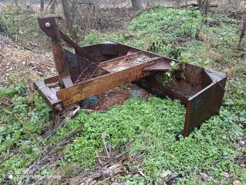 Masszív húzólap eladó