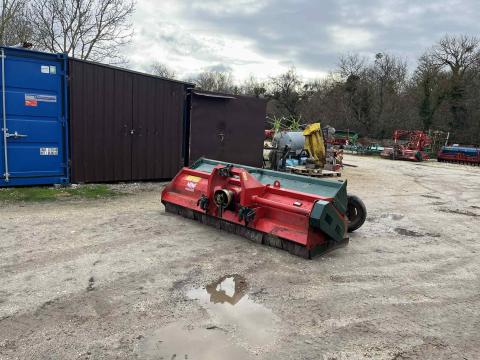 Vogel&Noot TST 280 „Y” késes szárzúzó eladó