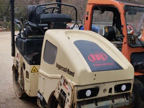 Ingersoll Rand DD22 vibrációs úthenger – kompakt aszfalt- és talajtömörítő gép
