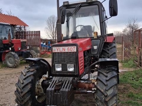 MTZ 892.2 traktor eladó – 2012, jó állapotban, újszerű Taurus gumikkal